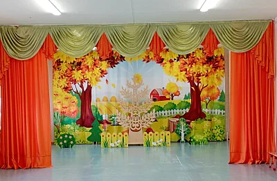 Оформление актового зала, с.Жиганск, Якутия