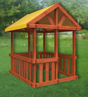 Деревянный домик на детскую площадку