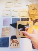 Дидактическая игра «Чья это шубка?»