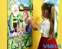 Бизиборд настенный СКАЗОЧНЫЕ ПЕРСОНАЖИ. Серия СТРАНА СКАЗОК