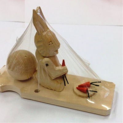 Богородская игрушка "Заяц с морковкой" арт.7892 (РНИ)