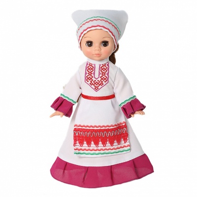 Эля Весна в марийском костюме