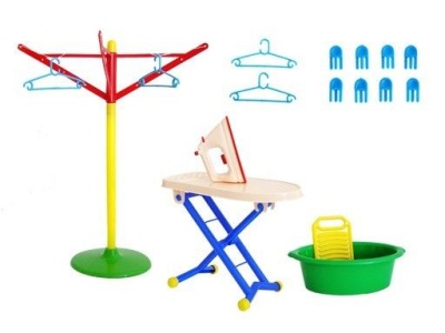 Набор "Золушка №3" (таз,стир.доска,глад.доска,утюг,сушилка,плечики,прищепки) арт.У759 /6