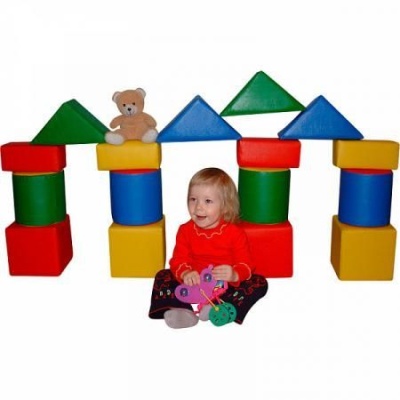 Детский конструктор "Малыш-1"  (16 модулей) (Размер: куб 20см)