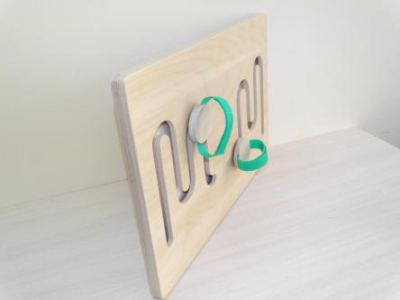 Тренажер-панель для развития двигательных навыков