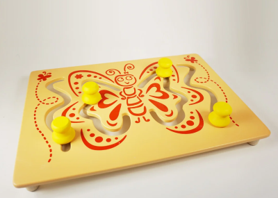 Тренажер-панель для развития мелкой моторики рук БАБОЧКА