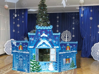 Театральная декорация "Замок зимний" (внутри-снаружи)