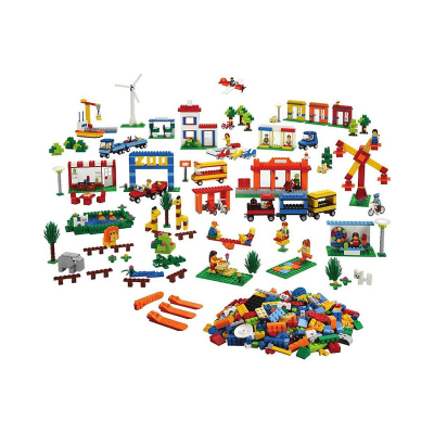 Городская жизнь LEGO / 1907 деталей