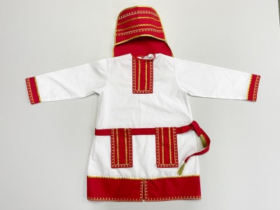 Мордовский национальный костюм (девочка)