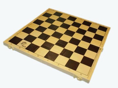 Доска шахматная 300*300 пластм (Владспортпром)