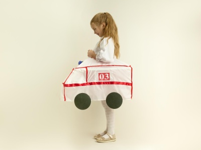 Каркасный автромобиль "Скорая помощь"