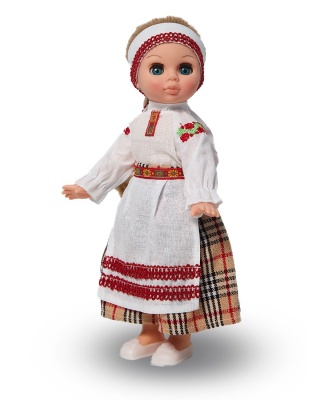 Эля в белорусском костюме